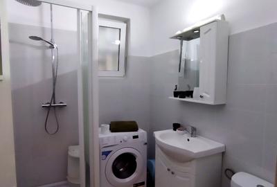 Apartament 2 camere | Zona Medicină-Tipografilor | Baie renovată | Balcon închis - 2