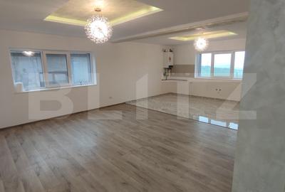 Vilă 170 mp, teren 500 mp, priveliște panoramică spre lac, zona Ciurbești - 2