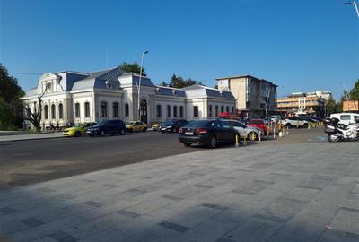 Spatiu comercial de inchiriat Ultracentral Bacau - 2