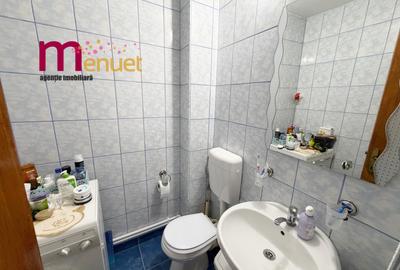 Apartament 3 camere,Zona Centrala,etaj 1 - 9