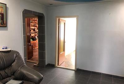 Apartament de vanzare 4 camere zona ultracentrala