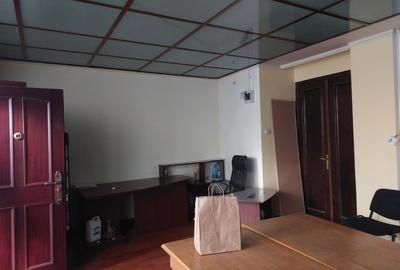 Ultracentral- spațiu birou, parter, Palatul UGIR - 6