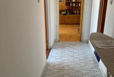 Apartament cu 2 camere decomandat, mobilat în Dristor