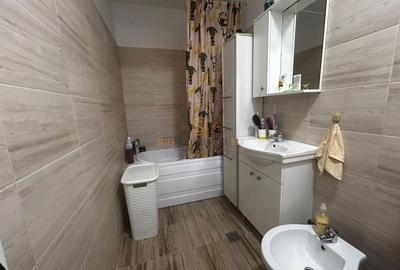 Apartament decomandat cu 2 camere - metrou Aparatorii Patriei - 12