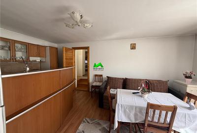 Apartament la casa de vanzare 3 camere Sibiu Rennes - 2