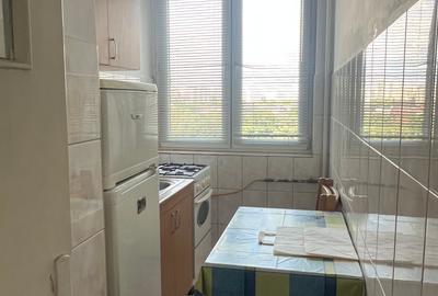 300€, garsoniera mobilata, stradal, acces metrou - 3
