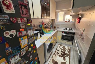 Apartament de Vanzare - 3 Camere - 6