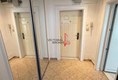 Apartamentt renovat,et.3/8 in bloc stradal Calea Mosilor Bd Carol - 9