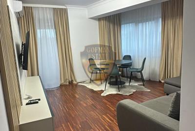 Apartament cu 3 camere decomandat, mobilat în City Park Mall