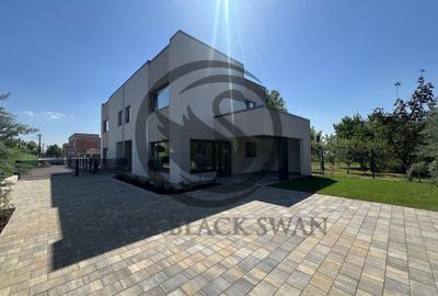 Casa cu 4 camere de vanzare | Premium | Nou | Moreni - Bld. Republicii - 31