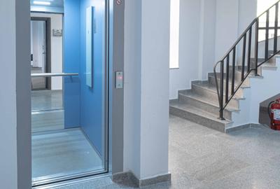 Spatiu comercial - zona Brotacei - 12