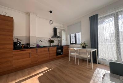 Apartament cu 2 camere de vanzare, zona Safirului - 4