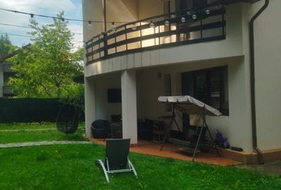 Casă individuală cu 4 camere în Poiana Mărului