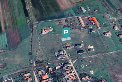 Loc de casa de 540mp în Livada - 3