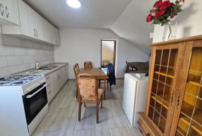 Pe Calea Bogdaneștilor vecin Hotel - 4