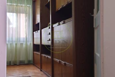Casă Individuală de Închiriat – Lazaret / Lupeni – Garaj + Curte - 10