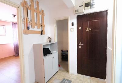 Vanzare 2 camere cu imbunatatiri Soseaua Vilor langa metrou - 1