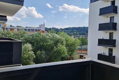 Vanzare apartament 2 camere bloc nou cu parcare in Dambul Rotund- zona Fabrica D - 13