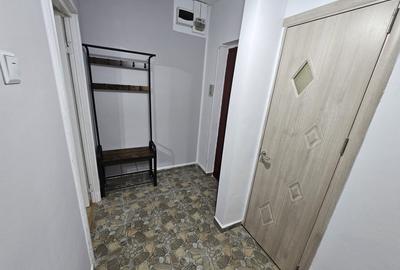 Garsoniera de Vanzare - Piata Sudului - Aparatorii Patriei - 2