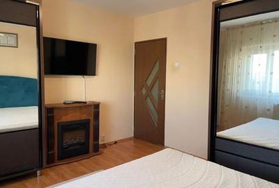 Apartament 2 camere,Vitan Mall,4/8,decomandat,balcon,parcare,mobilat,utilat,AC. - 3