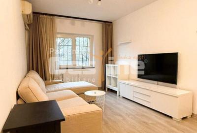 Apartament cu 3 camere, mobilat în Rahova