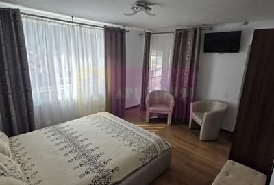 Vila de vânzare cu 8 camere și garaj in Busteni - 75