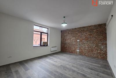De inchiriat, apartament la casa, curte comuna, zona UTA - 7