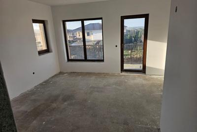 Casa individuala , 4 camere , 3 bai ,150 mp , teren 500 , Dezmir - 4