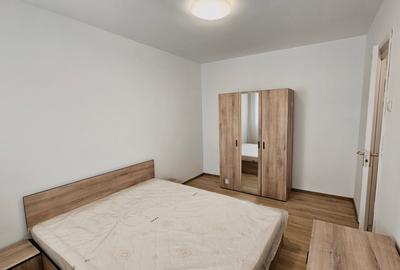 Apartament 3 camere | 2 Bai | Metrou 1 Minut | Renovat  | Disponibil imediat - 1