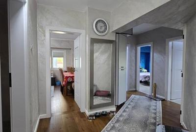Etaj 2 - Lunca Cetatuii 4 camere decomandat cu 2 bai, bloc din ''97 - 3