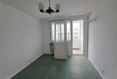 Vanzare apartament 3 camere metrou 1 Decembrie 1918 - 6