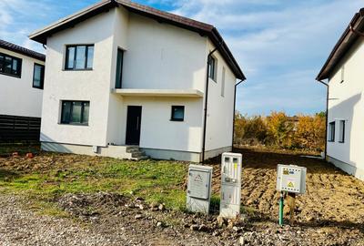 Vila cocheta in Ostratu - mai sunt de vanzare 2 - 17