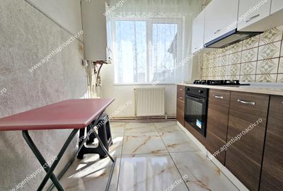 Apartament cu 3 camere, Micro 17, 2 balcoane - 4