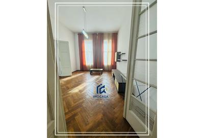 De vanzare 2 apartament istoric confort lux ultracentral Mobilate Arad - 6