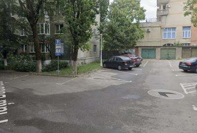 Garaj cu CF, 20 mp, Piata Bucuresti.  12 500 E (neg). Comision 0 - 3