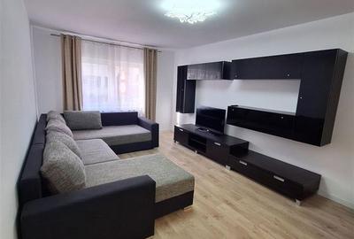 Apartament 3 camere zona Strand - 2
