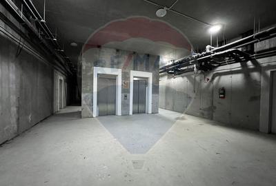 Spatii de depozitare, subsol cladire, in zona Marasti - 1
