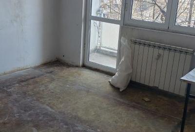 Apartament 3 camere / 61 MP / Semidecomandat - ideal pentru renovare! - 3