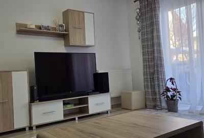 Apartament cu 2 camere decomandat în Florești