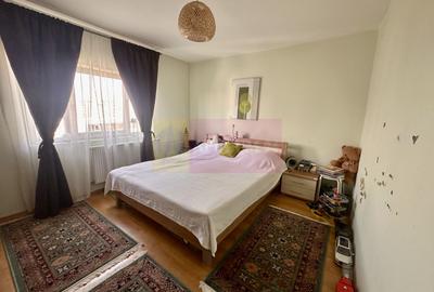 2 camere de vanzare Sebastian - Novaci - 6