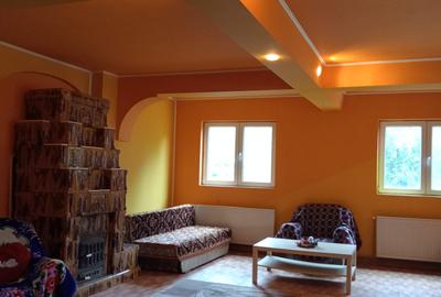 Oferta Vânzare vilă elegantă cu teren generos, situată aproape de București - 6