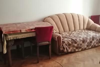 Închiriez apartament spațios, - 8