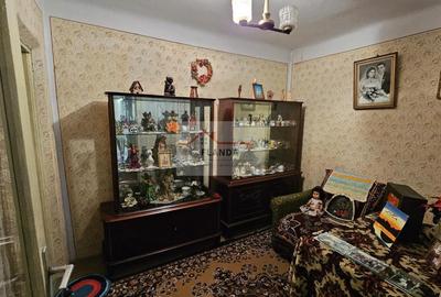 Casa Rahova zona Pucheni, str Garoafei - 13
