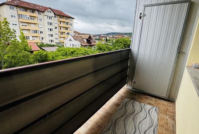 Apartament de vânzare cu 3 camere - 11