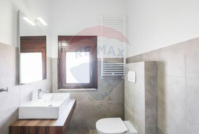 Apartamente 3 camere de închiriat ultracentral, clădire nouă, Oradea - 9