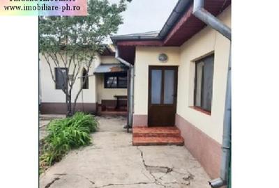 Casa de vanzare - str.Zidari-(Tarcau) - 2