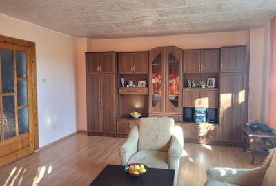 Techirghiol - centru,  vila cu potential turistic D+P+1 - 5