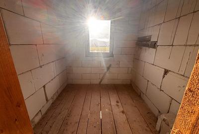 Casa Individuala, 230 mp, 2900 mp teren - 9