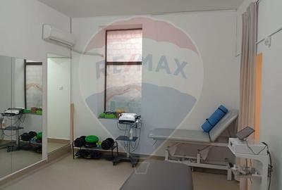 Spatiu premium de inchiriat- Universitate - 1