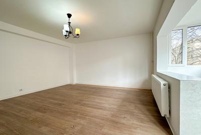 2 camere langa parc cu suprafata de 3 camere - 4